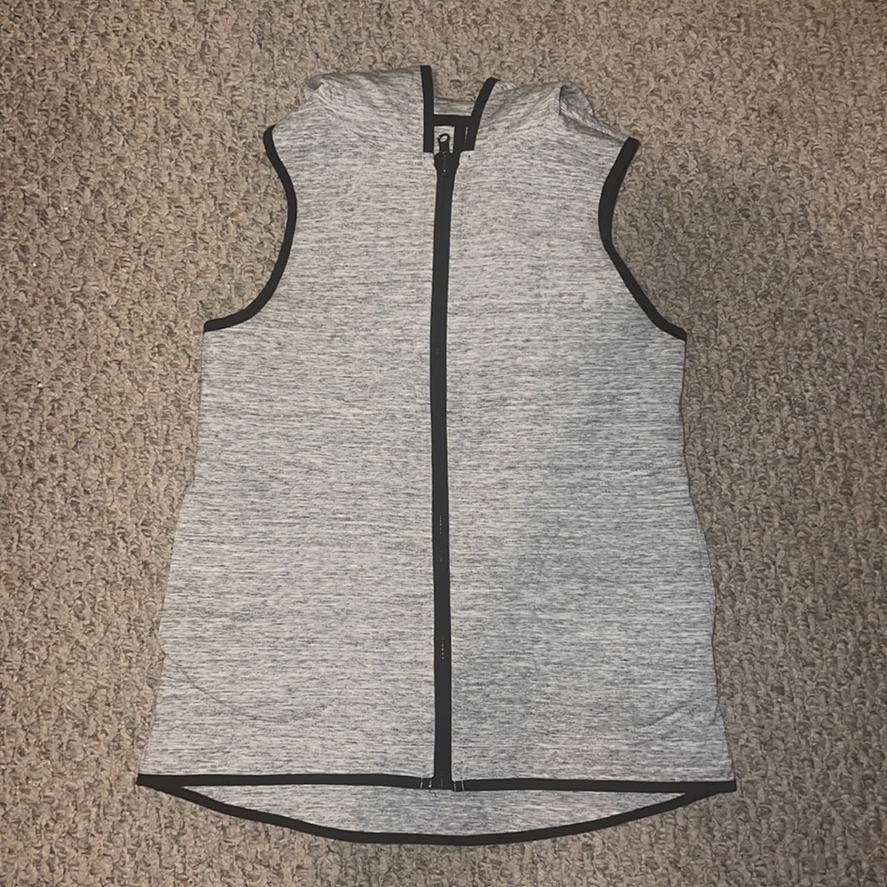 Lululemon vest